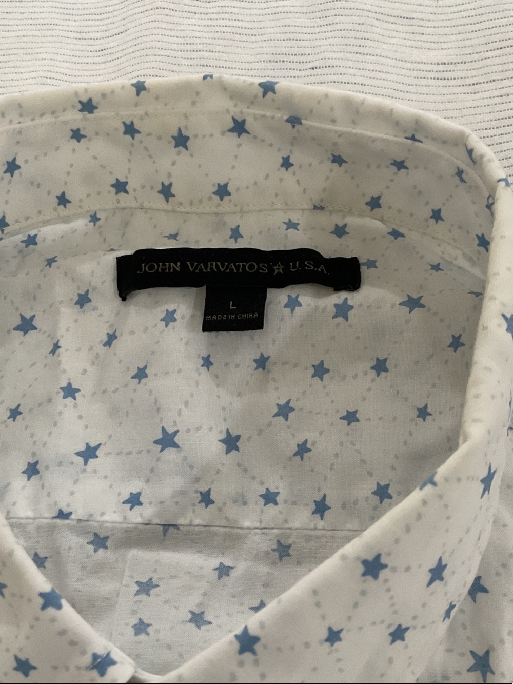 John Varvatos Men’s White Shirt with Light Blue Star Print